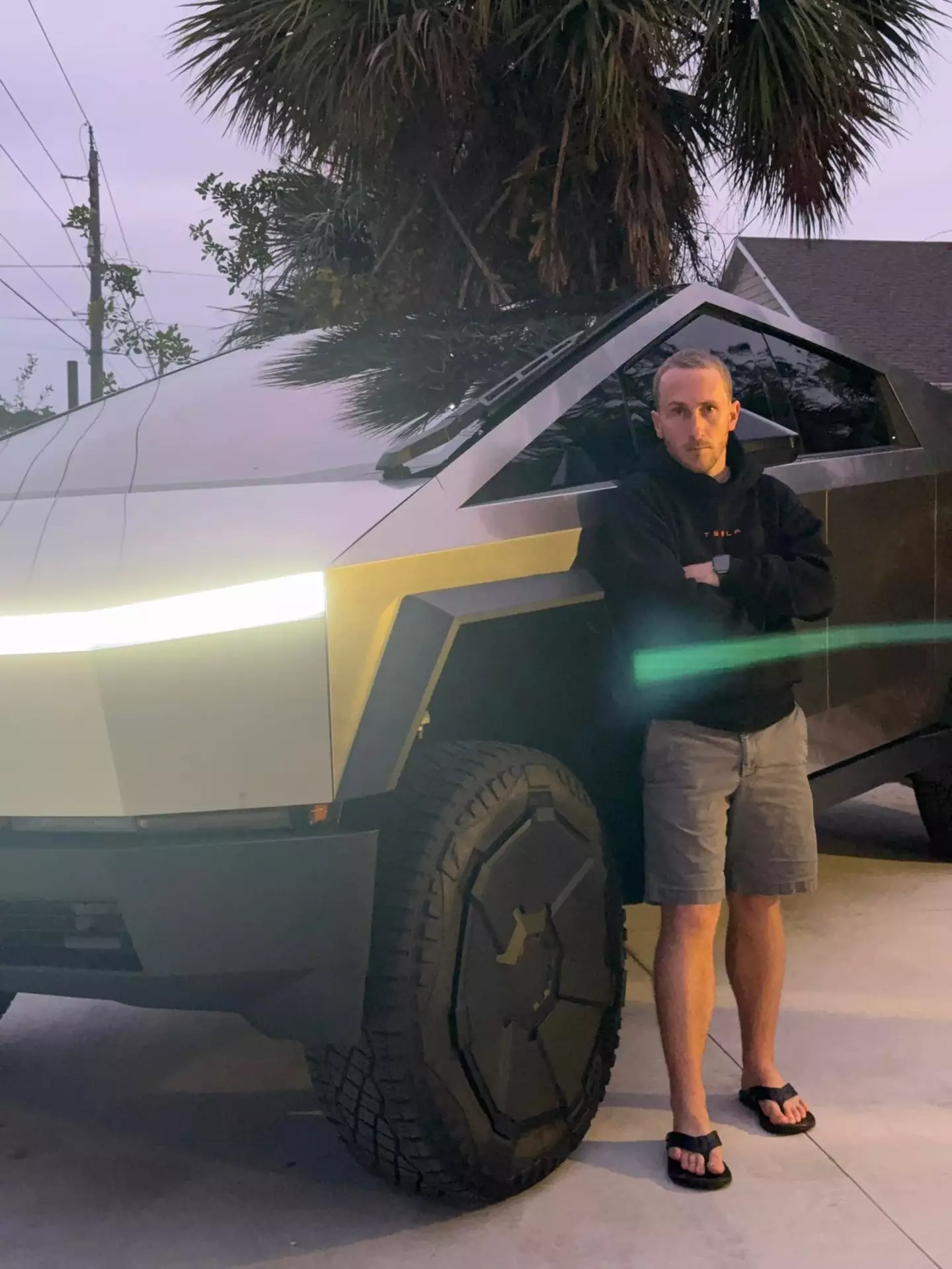 The man says he is a Tesla Cybertruck influencer (Facebook/@teslacybertruckflorida)