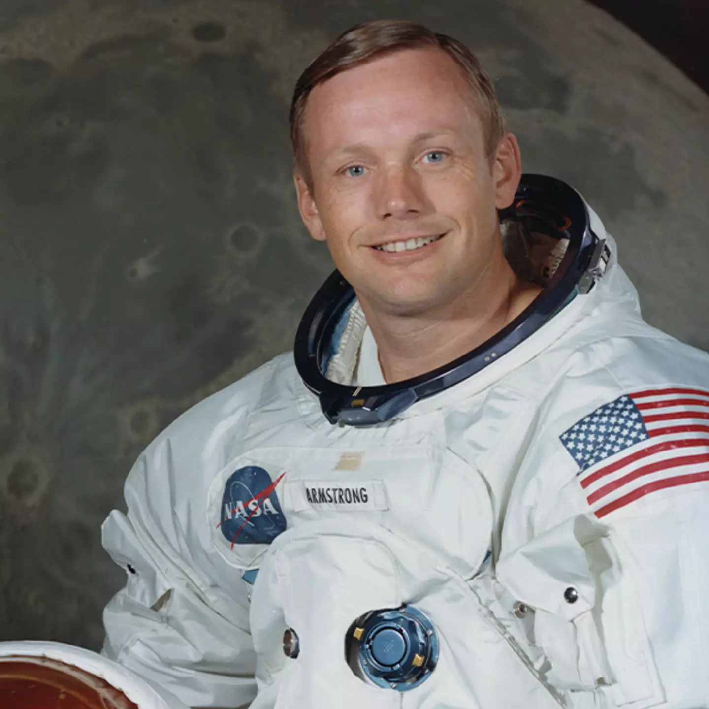 Shocking amount of money Neil Armstrong made as the highest paid of the flying astronauts