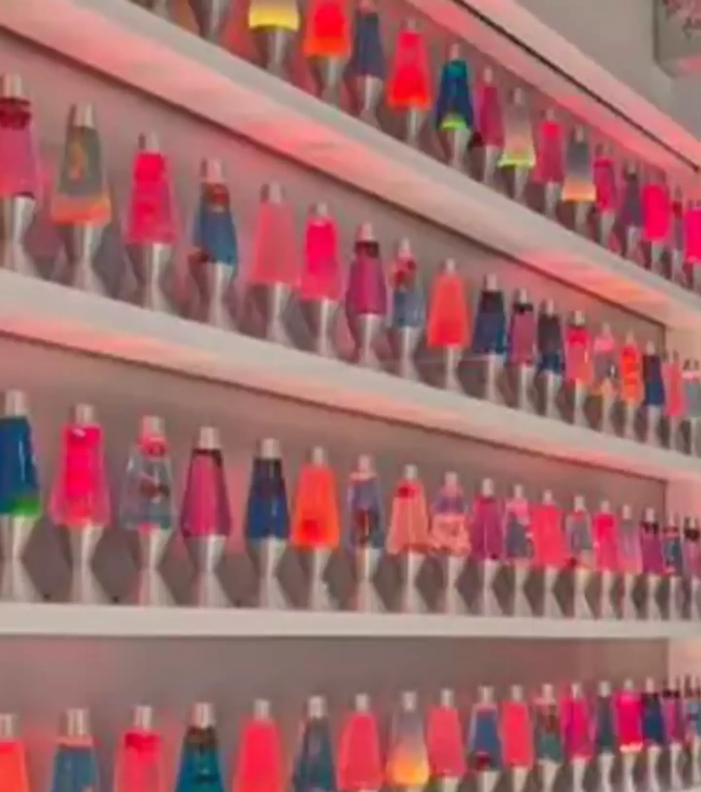 The randomness of the lava lamp activity creates a unique code / Cloudflare