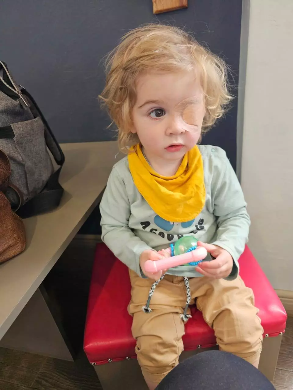 Juwan is currently undergoing surgery in the hope that his eye can be repaired, but if it's unsuccessful he could lose it completely (Facebook/Michelle Saaiman)