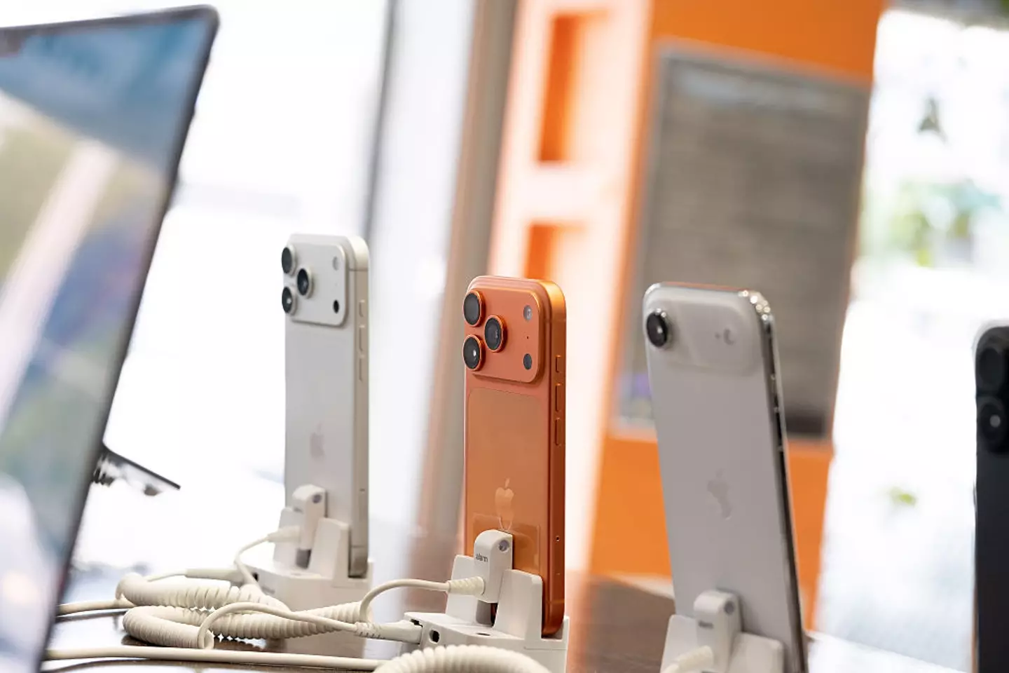 The new feature can be found in the Accessibility settings under Flash for Alerts (Nikolas Kokovlis/NurPhoto via Getty Images)