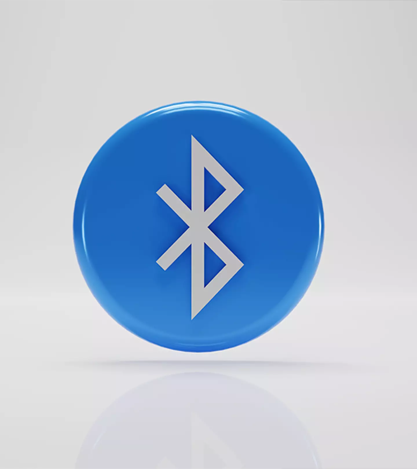 People are in awe of how advanced Bluetooth is / Phra yor Jitonnom / Getty