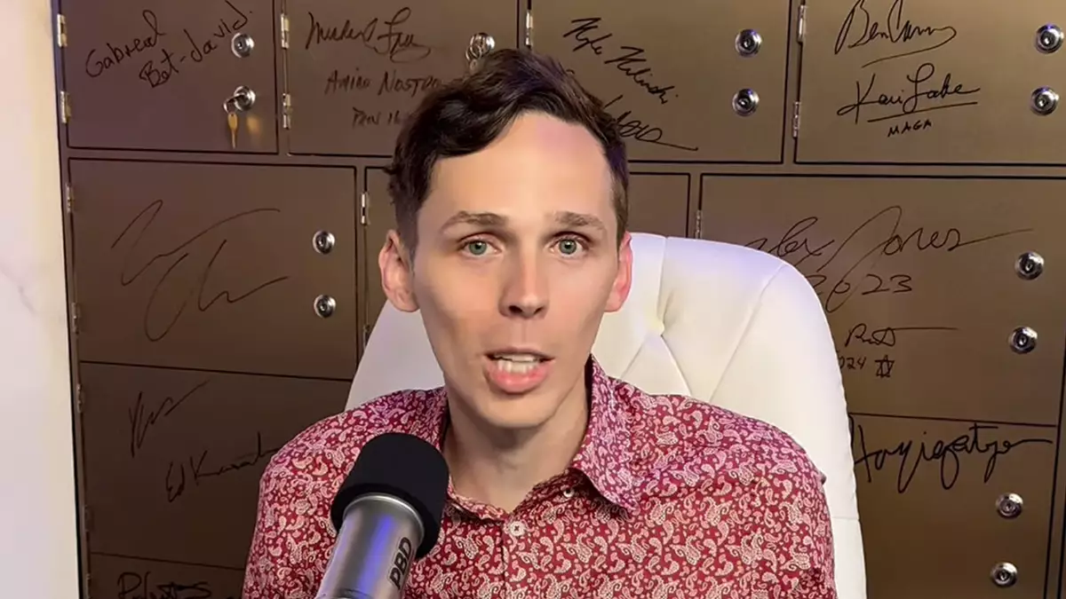 The ethical hacker is warning people about their cameras (Instagram/@0day)