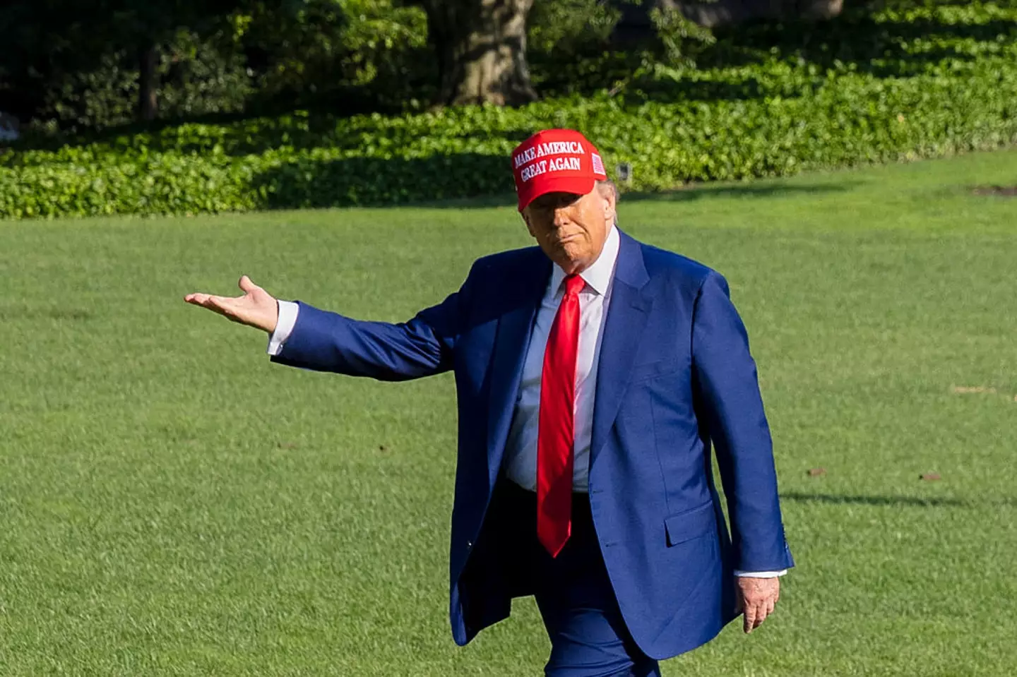New Trump administration guidance forces student visa applicants to hand over their social media accounts for investigation (Mehmet Eser/Middle East Images/AFP via Getty Images)
