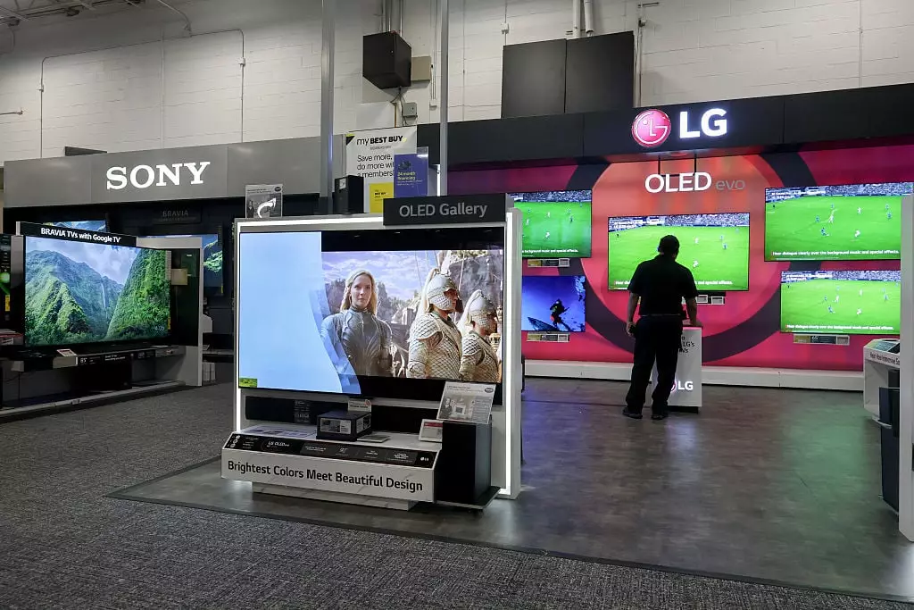 Avoiding 'Vivid' mode will help make your image look a lot better and true-to-life, even if it has an adjustment period (Joe Raedle/Getty Images)