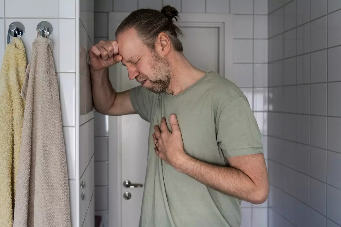 It's important to think about your first steps in the morning (Johner Images / Getty)