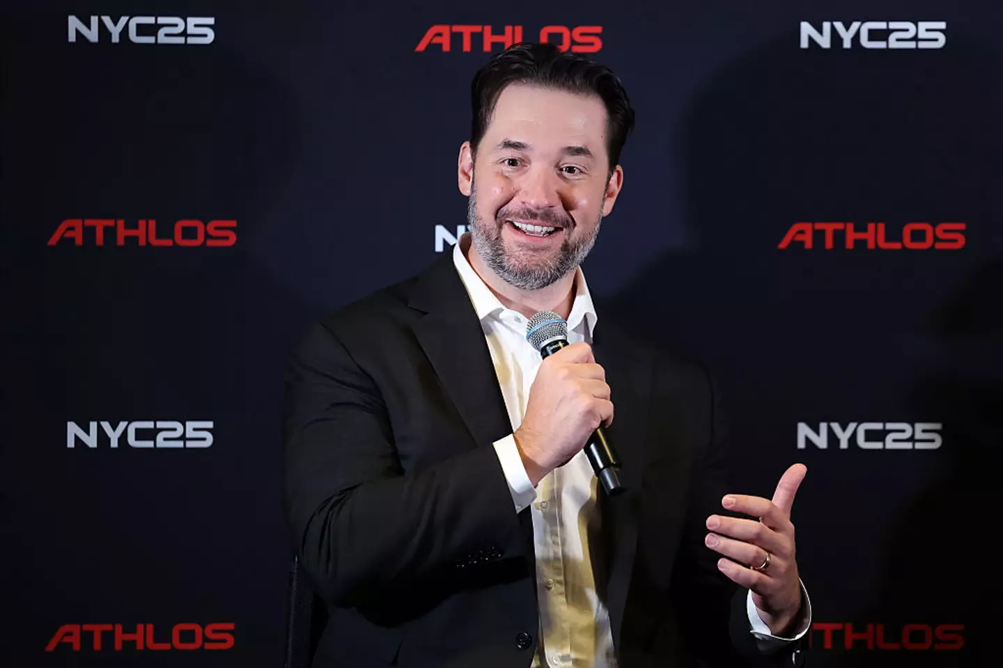 Reddit co-founder Alexis Ohanian believes that the dead internet theory will bring about human-driven innovation (Emilee Chinn/Athlos/Getty Images)
