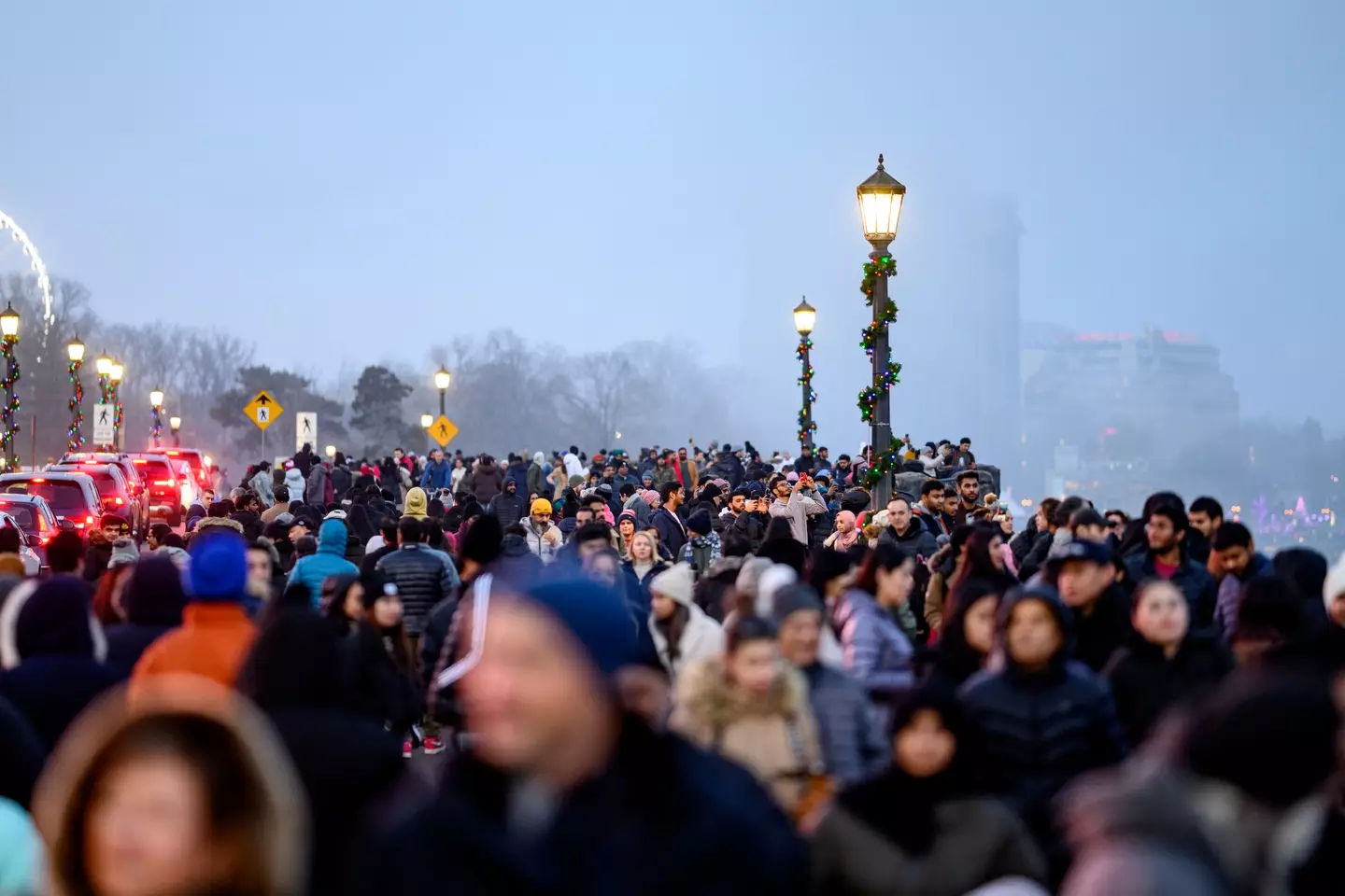 Large crowds have been predicted at Niagara Falls.