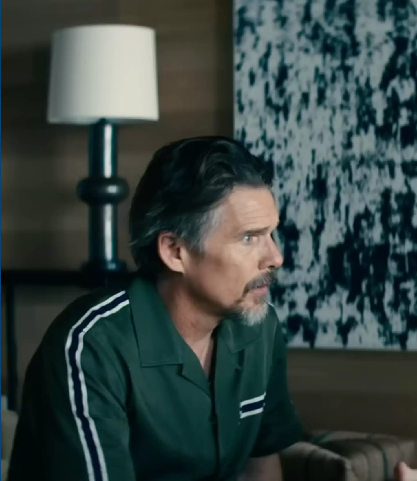 The director of the Netflix hit has explained the decision behind the movie's subtle details / Netflix