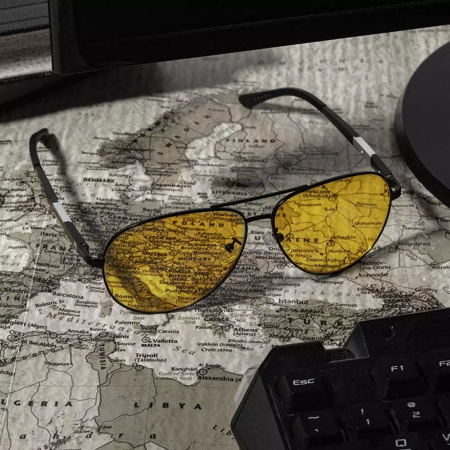 Official Warzone Glasses