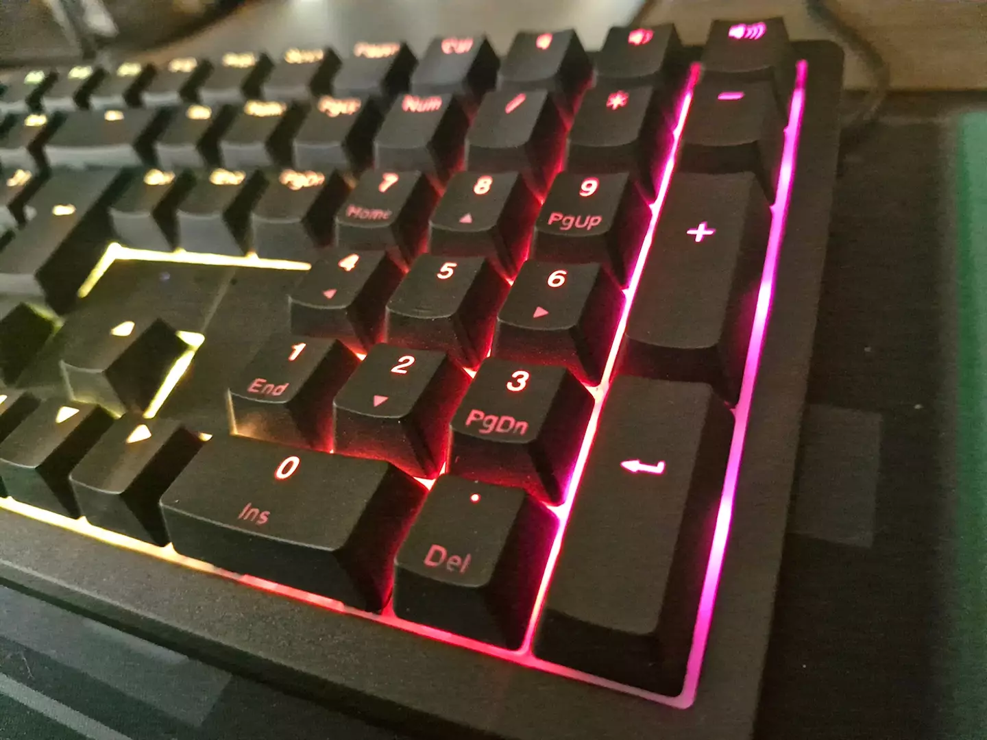 Ducky Zero 6108 Wireless Keyboard/