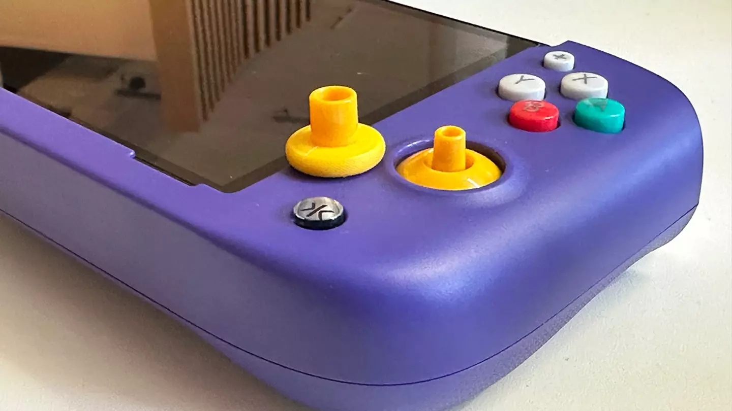 Nitro Deck removable thumbstick