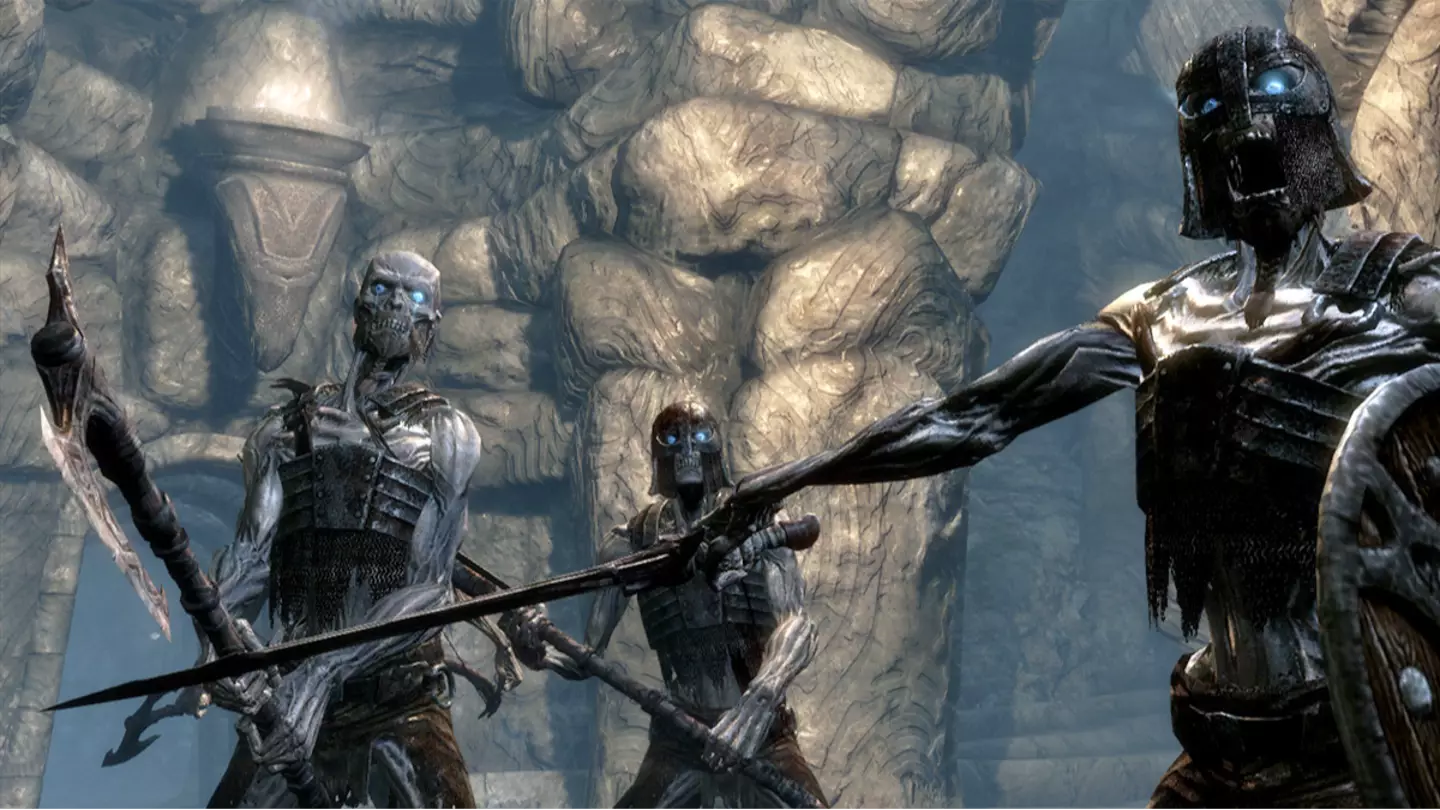 Skyrim player unearths handy new loot spot, 14 years on from release