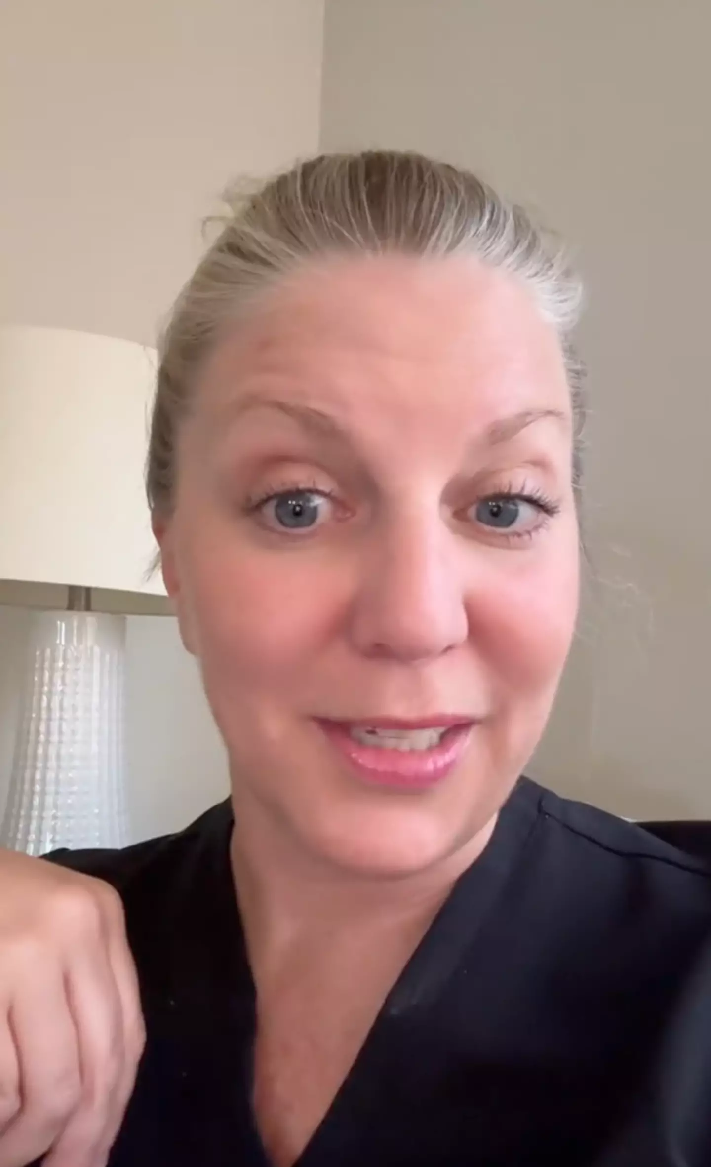 Julie McFadden discussed her experience as a 'dry alcoholic' (TikTok/@hospicenursejulie)