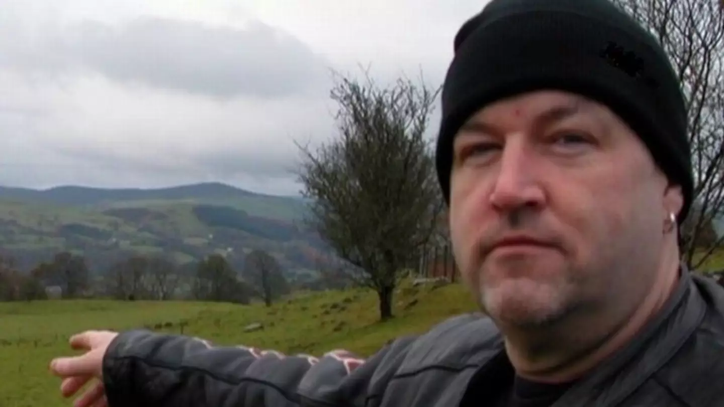 Man 'Saw Spaceman' And Was Abducted With Robbie Williams