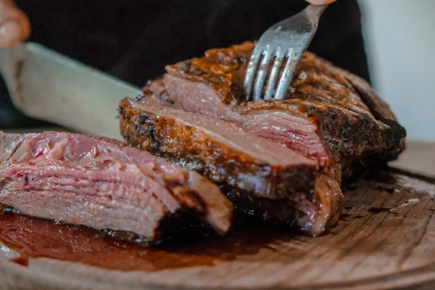 Please don't cook your steaks in the toaster, folks.