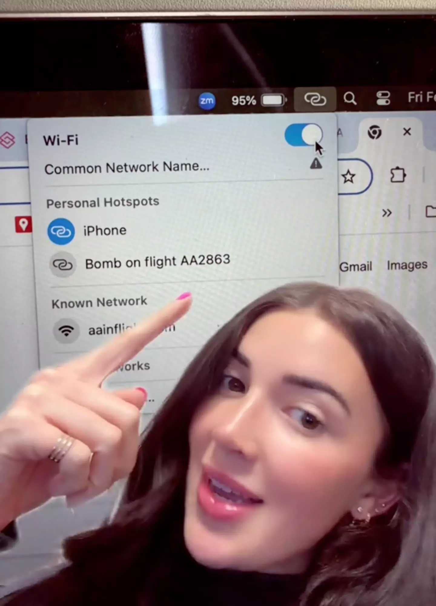 The passengers were not amused with the hotspot name, as the flight was delayed for four hours (TikTok/kennnomo)