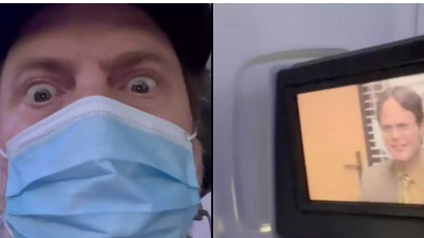 Lad watching The Office on the plane has no idea he’s sat next to Rainn Wilson