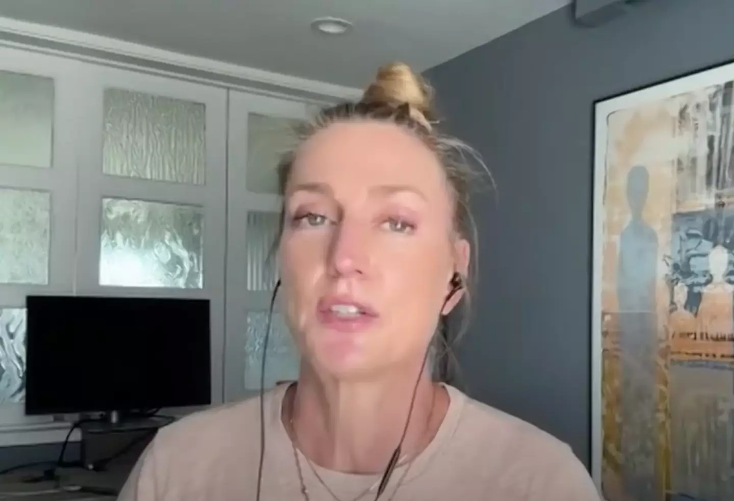 The journalist is speaking out about her old drama. (YouTube / Popcorned Planet)