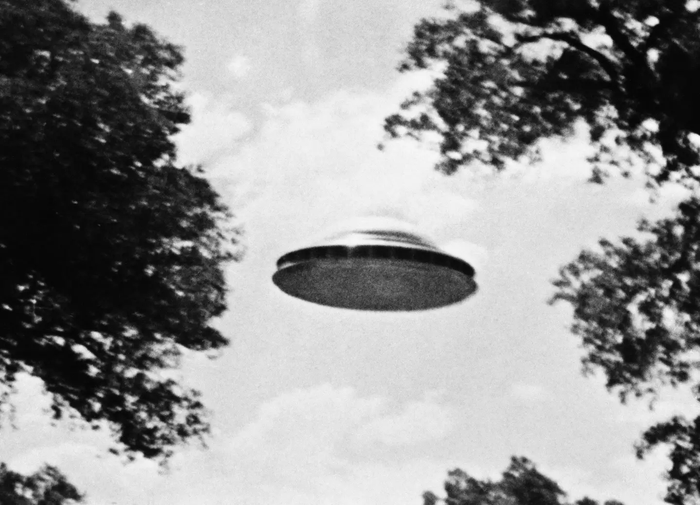Is it a bird? Is it a plane? No, it's five UFOs above Ukraine triggering nuclear weapons and then leaving mysteriously (Getty Stock Images)