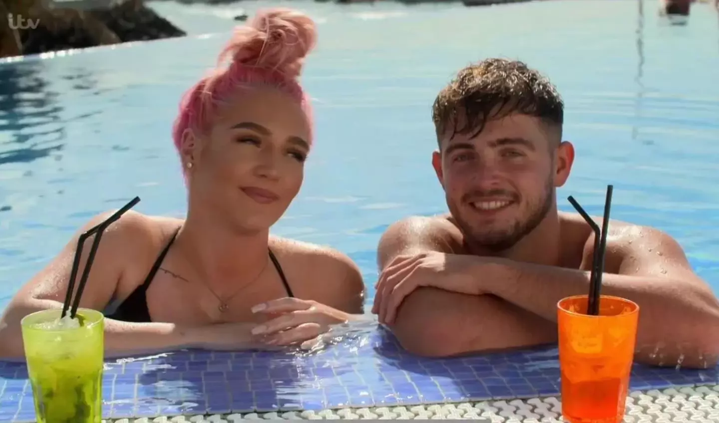 Paiton Barker and Ryan Lenton met on the show in 2018.