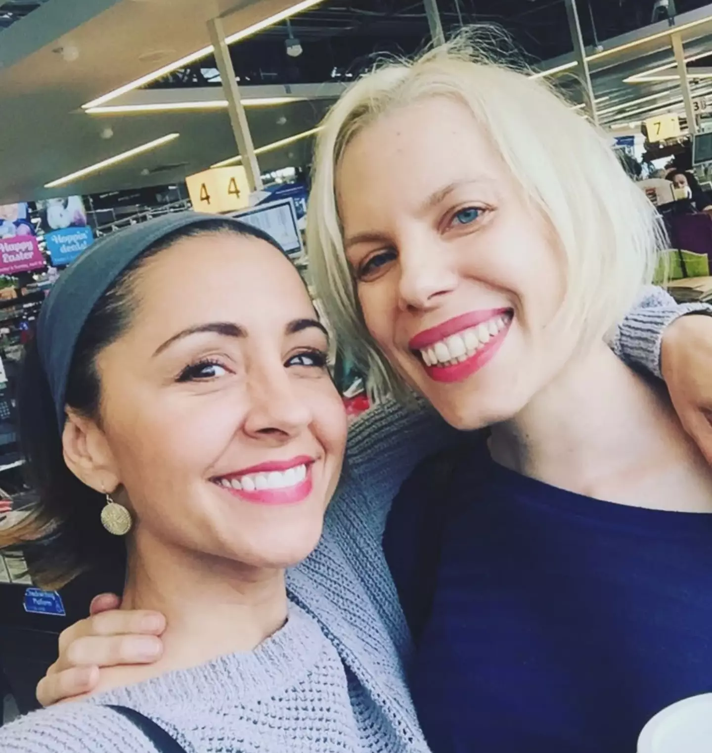 Molly and her best pal Nikki Boyer created a podcast to immortalise her hilarious sex-capades (Instagram/@nikkiboyer)