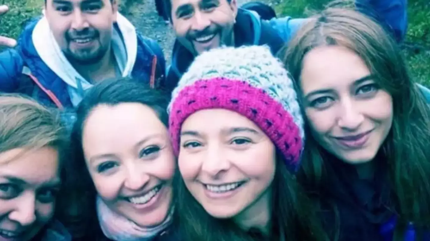 People left ‘unsettled’ after spotting terrifying face hidden in group photo