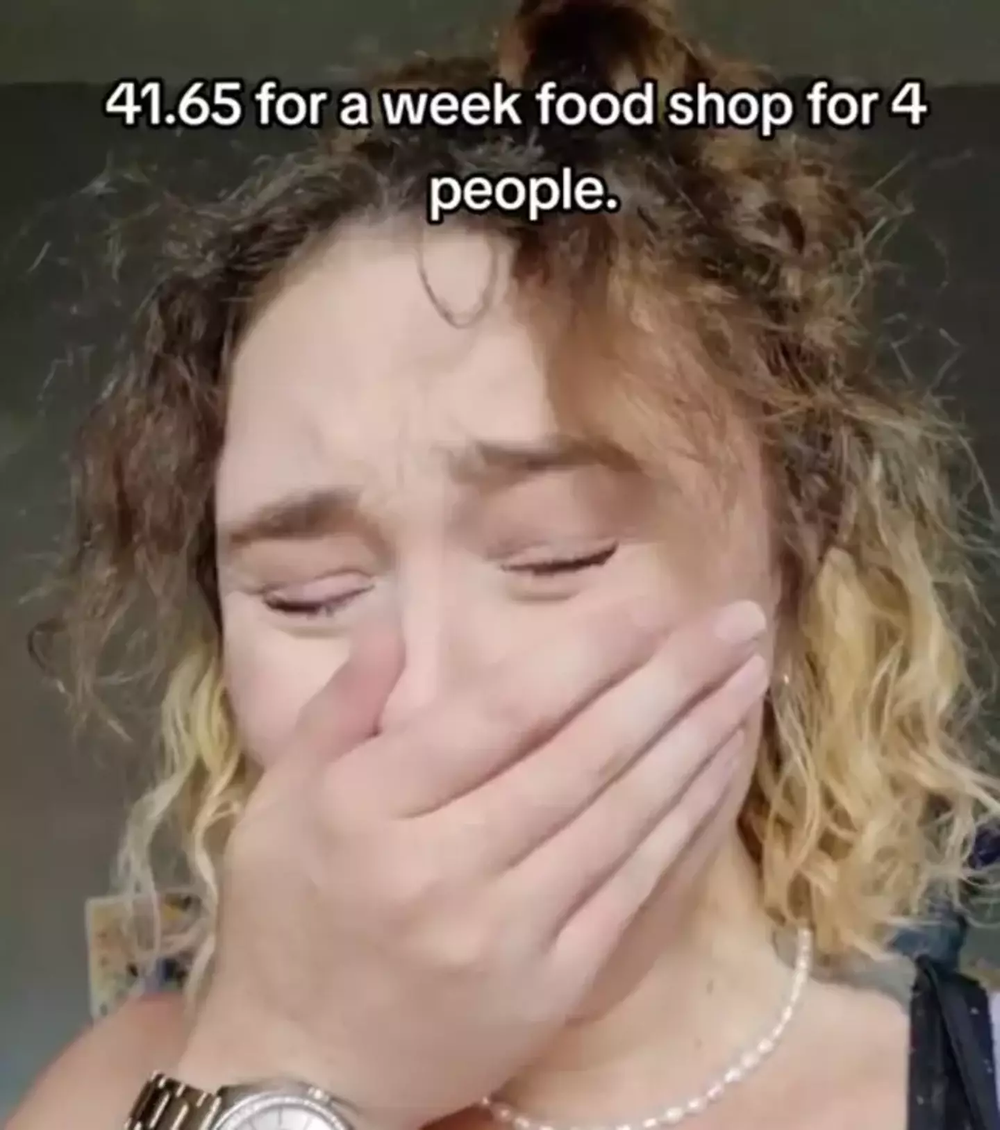 A kind stranger helped her pay for her food shop.