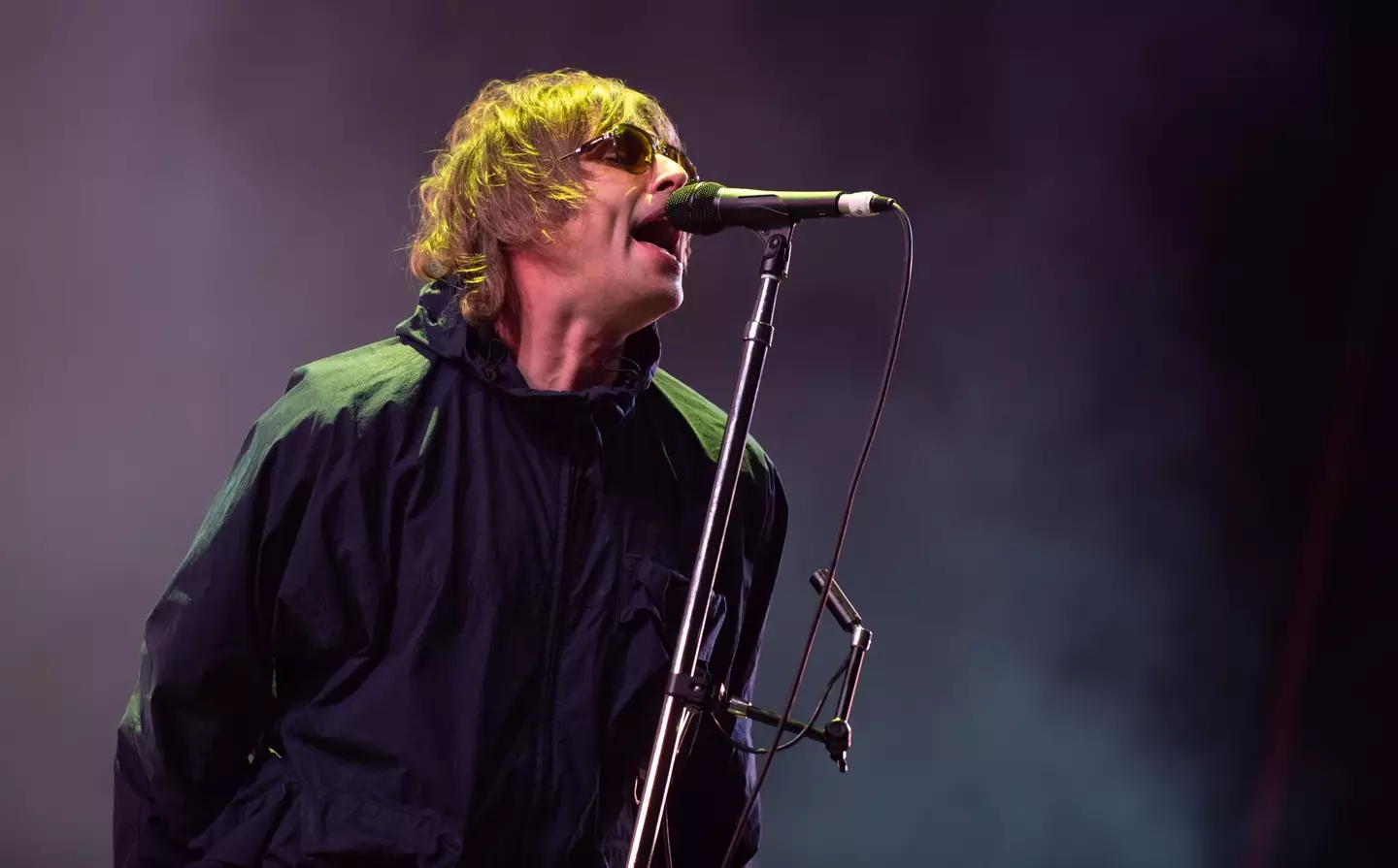 The former Oasis frontman opened up about his thyroid-related arthritis.