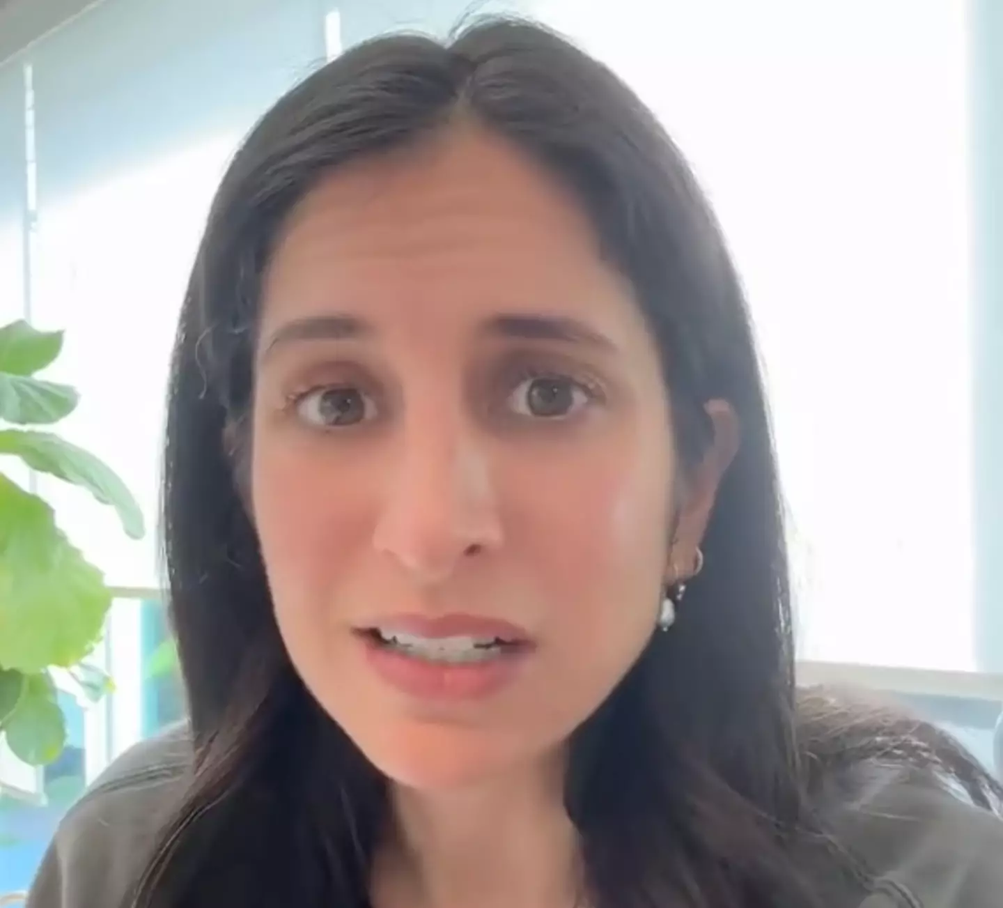 Sabrina Zohar is a dating coach who shares tips on social media (TikTok/sabrina.zohar)