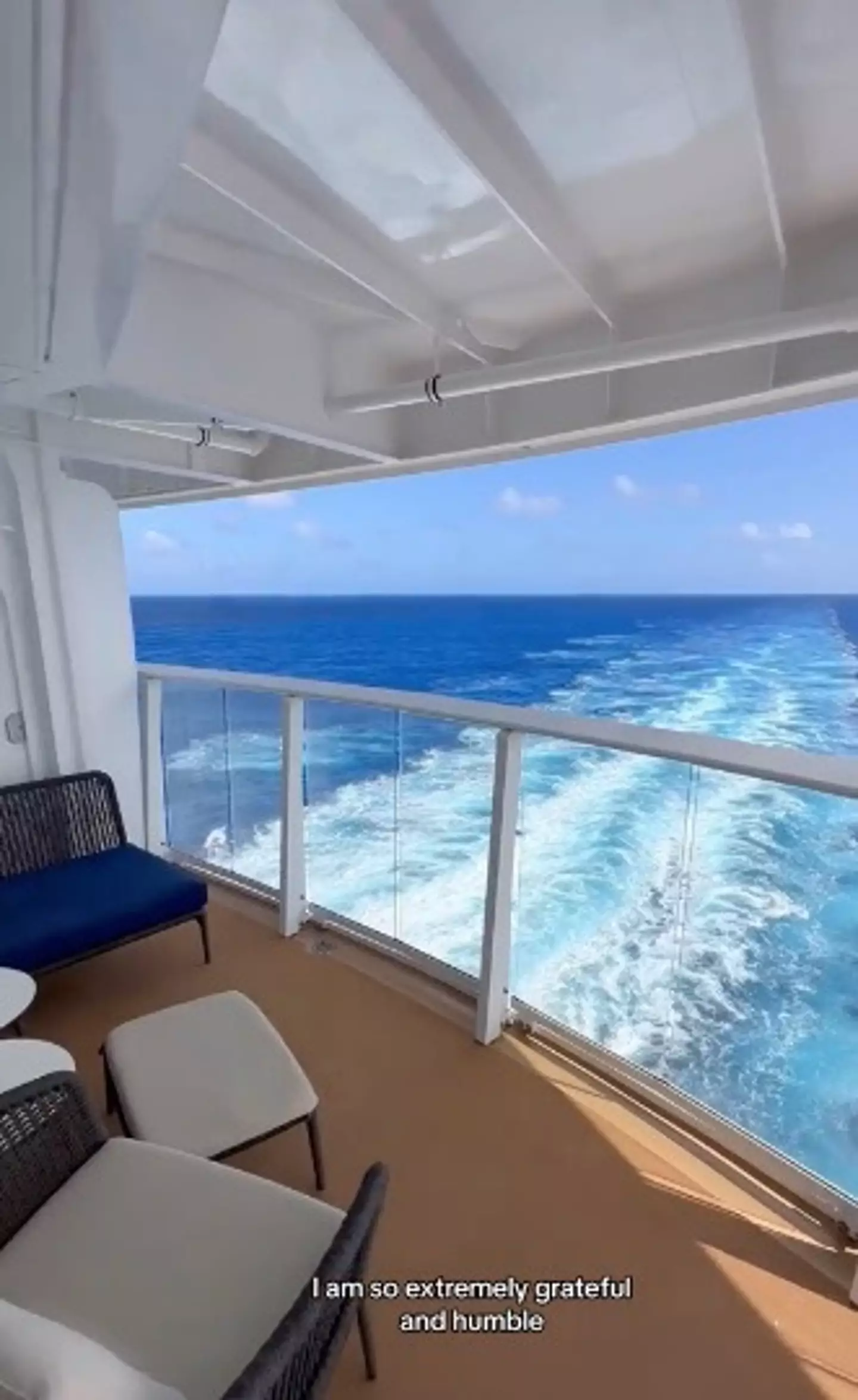 US TikToker Erica is making us feel very jealous on this cold Monday morning as she has been uploading her stay on Royal Caribbean’s new 365m-long (1,197 ft) cruise ship.