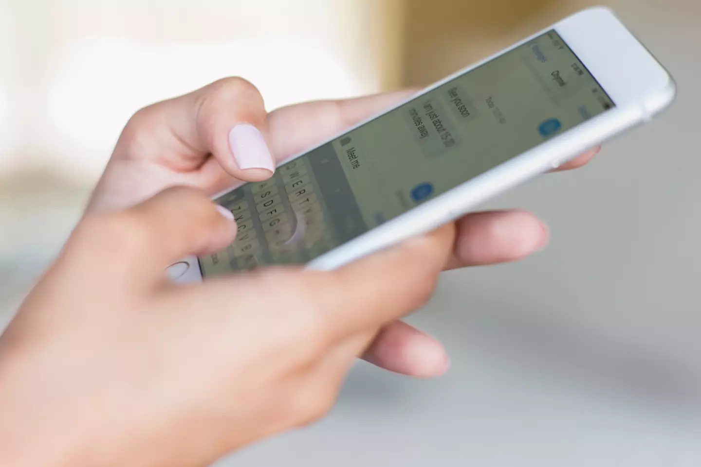 The iPhone 6 Plus is obsolete. (Getty Stock)