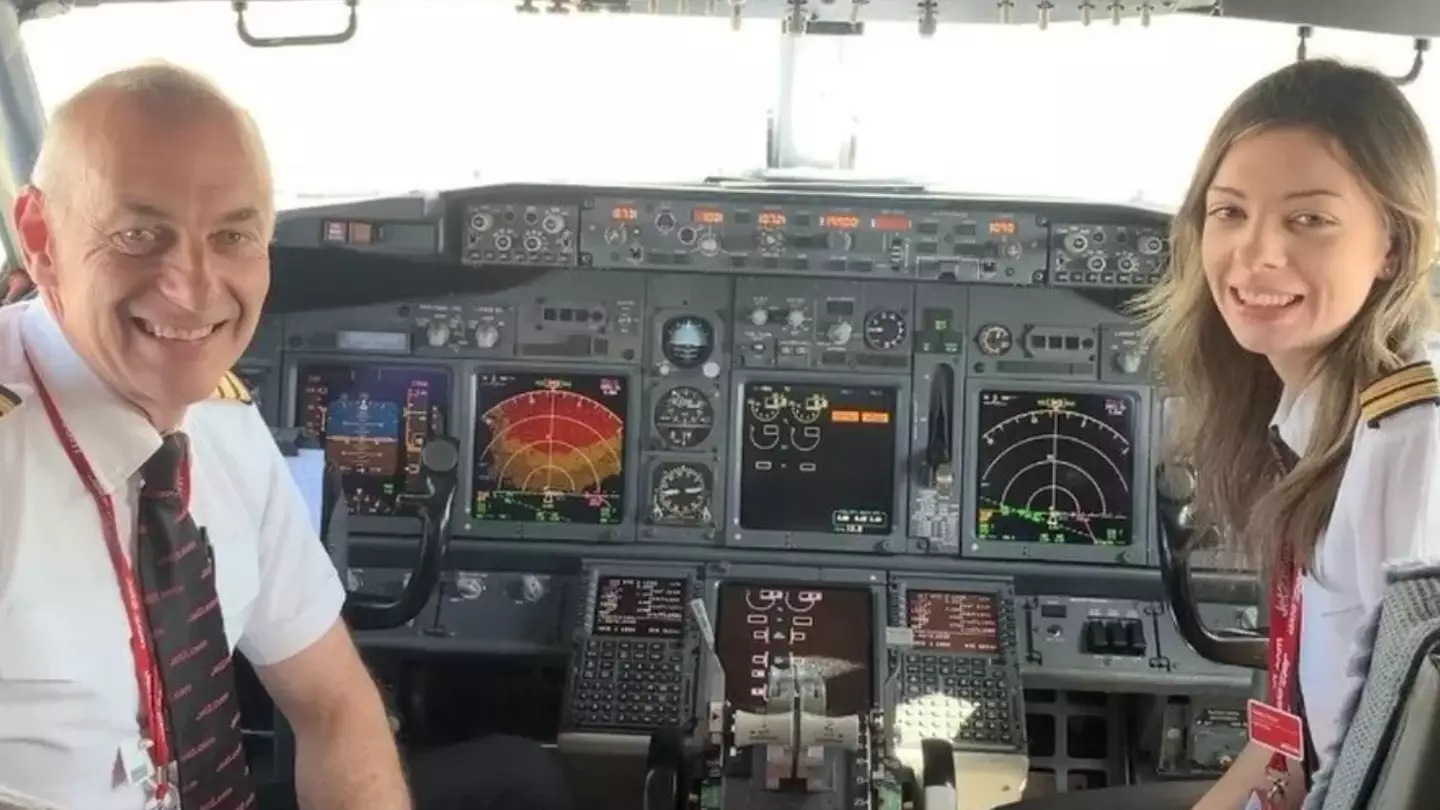 Father and daughter pilots fly plane together for the first time