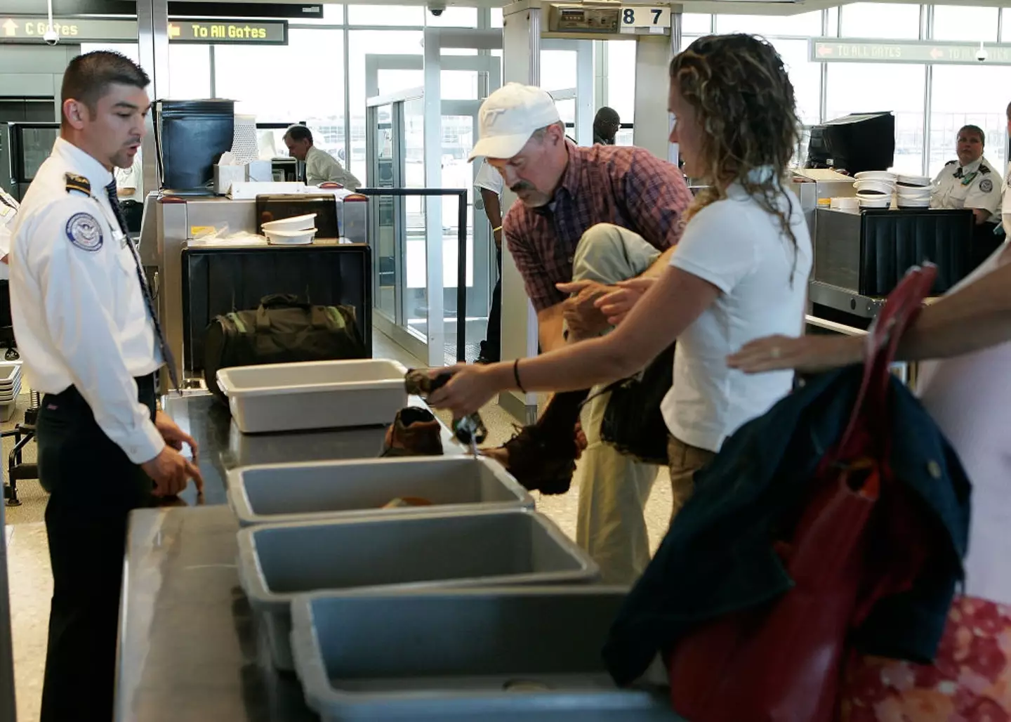Just put your trays away, it takes two seconds (Alex Wong/Getty Images)
