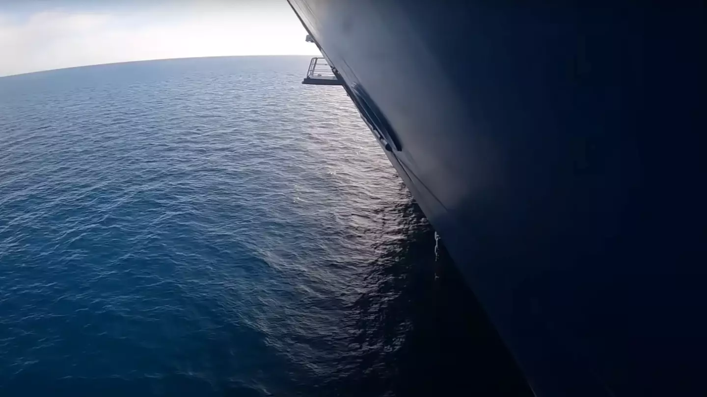 Major fear explained after man showed ‘terrifying’ true reality when dropping GoPro into ocean off cruise ship