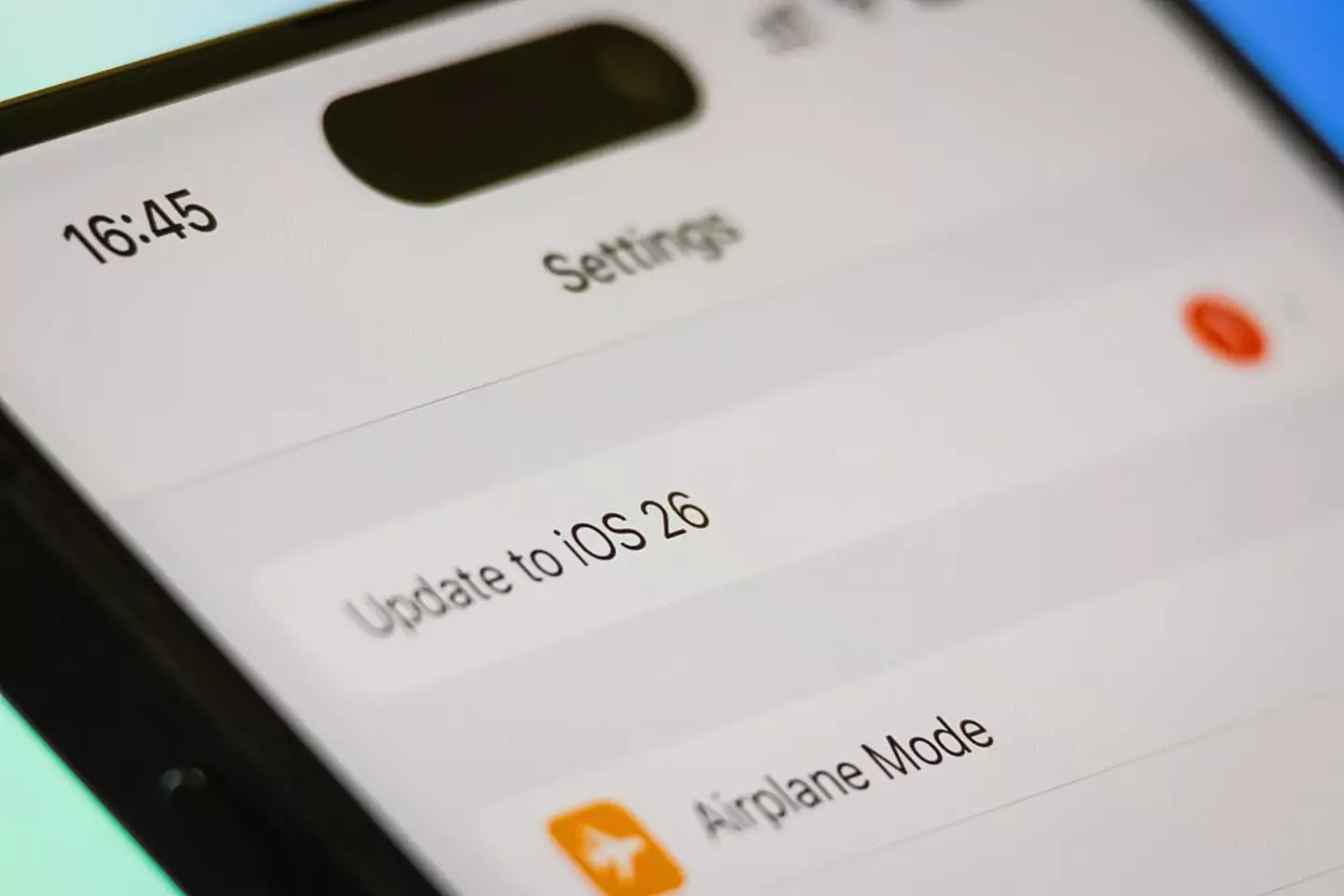 The iOS 26 update is here and people are divided (Cheng Xin/Getty Images)