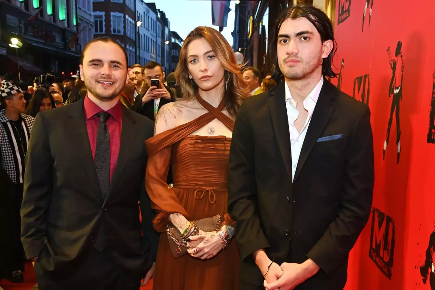 The siblings made a rare joint-appearance.