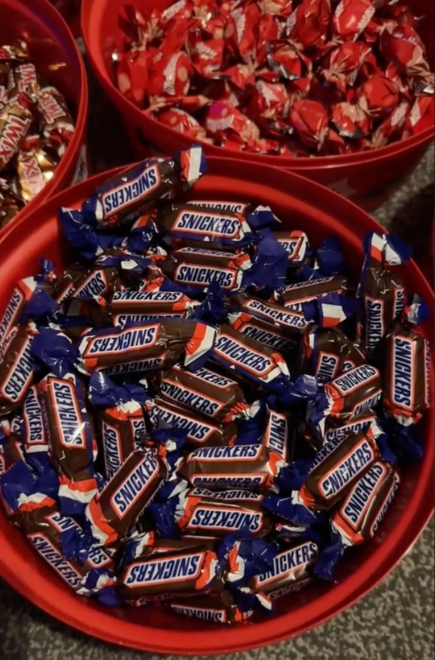 It turns out Snickers are the king of the tub.