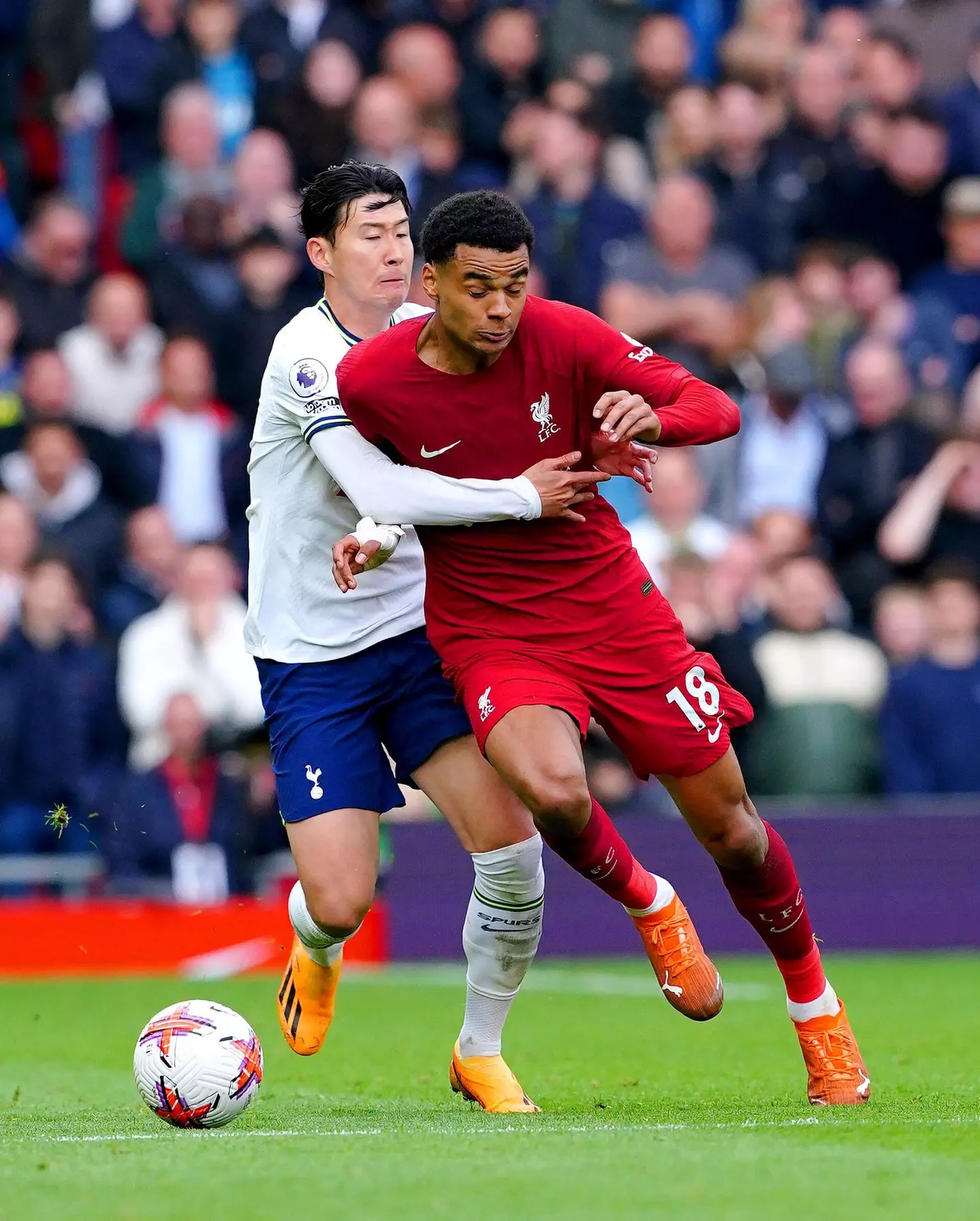 Martin Tyler describe Son Heung-min's foul as 'martial arts'.