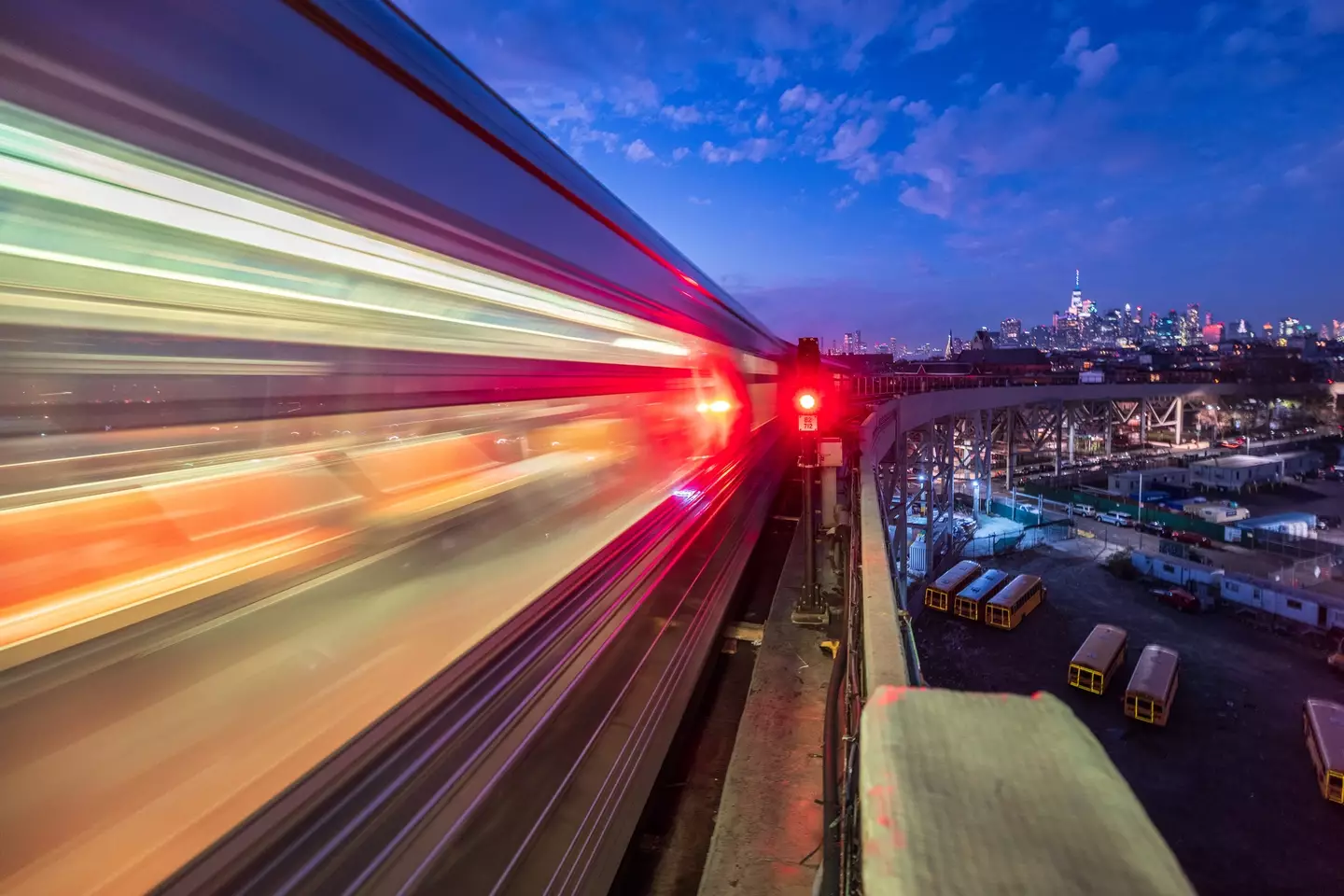 The tunnel would supposedly allow for a speedy journey. (Getty Stock)