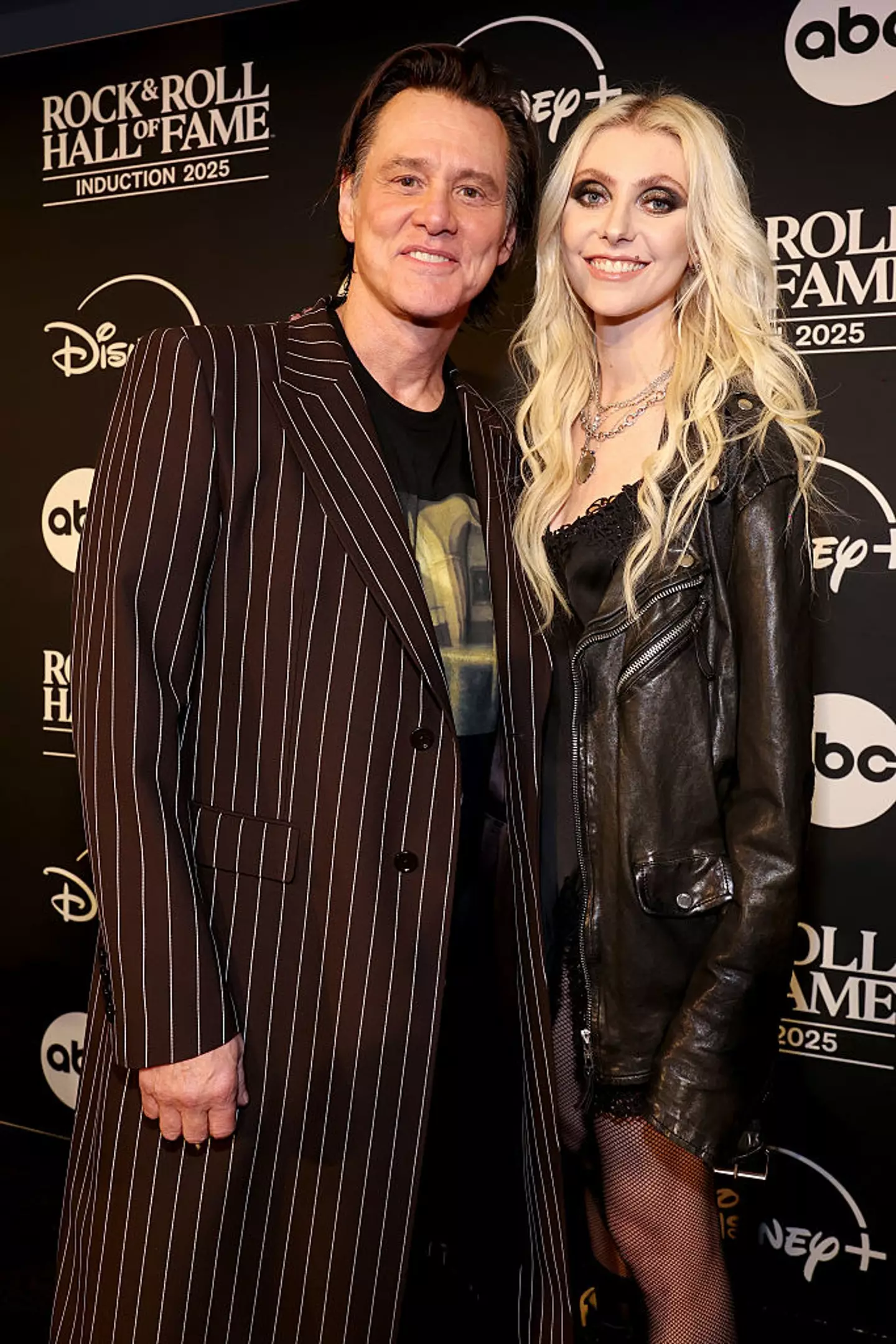 Carrey and Momsen. (Kevin Mazur/Kevin Mazur/Getty Images for RRHOF)