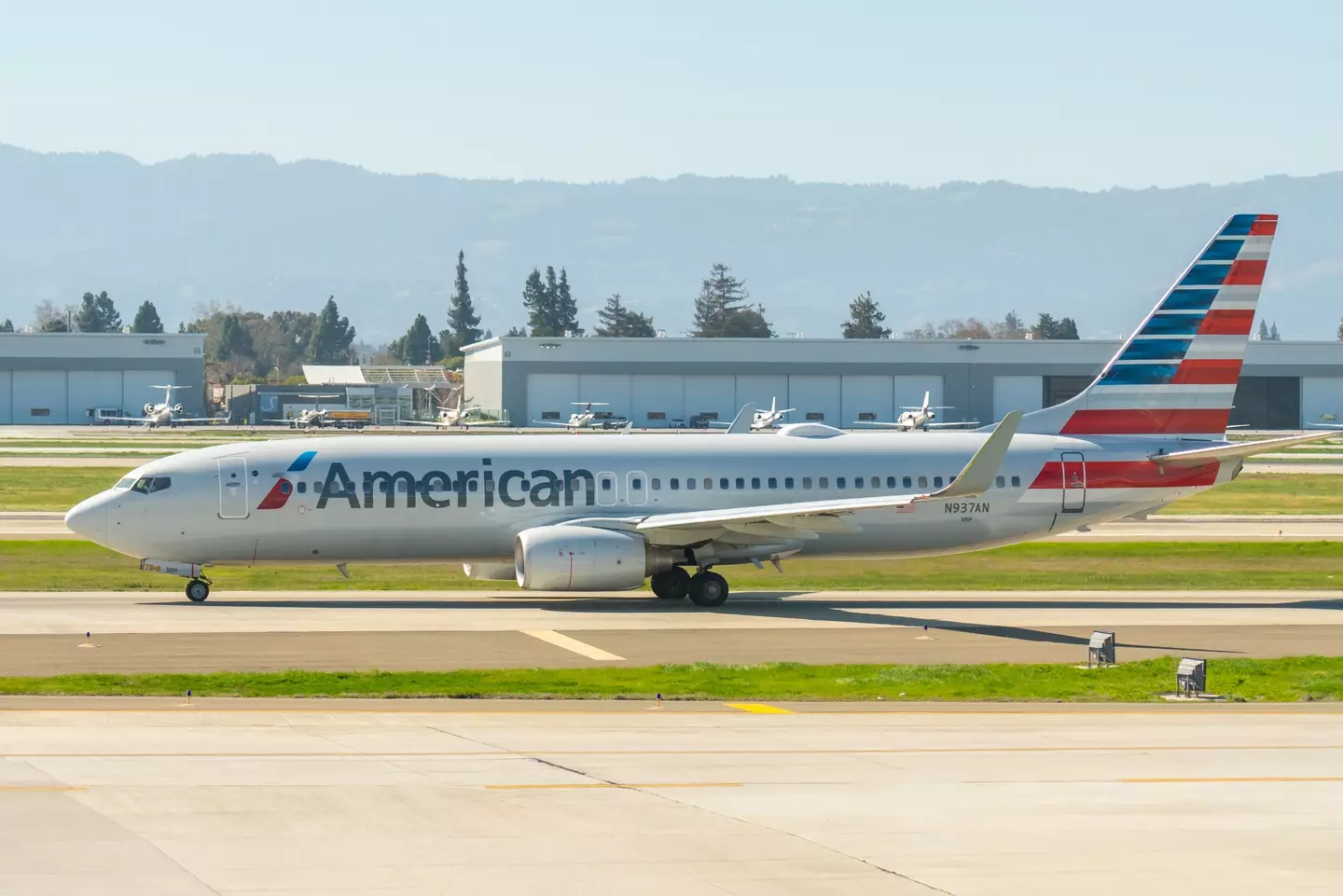 An American Airlines Boeing 737-800. (Alex Tai/SOPA Images/LightRocket via Getty Images)