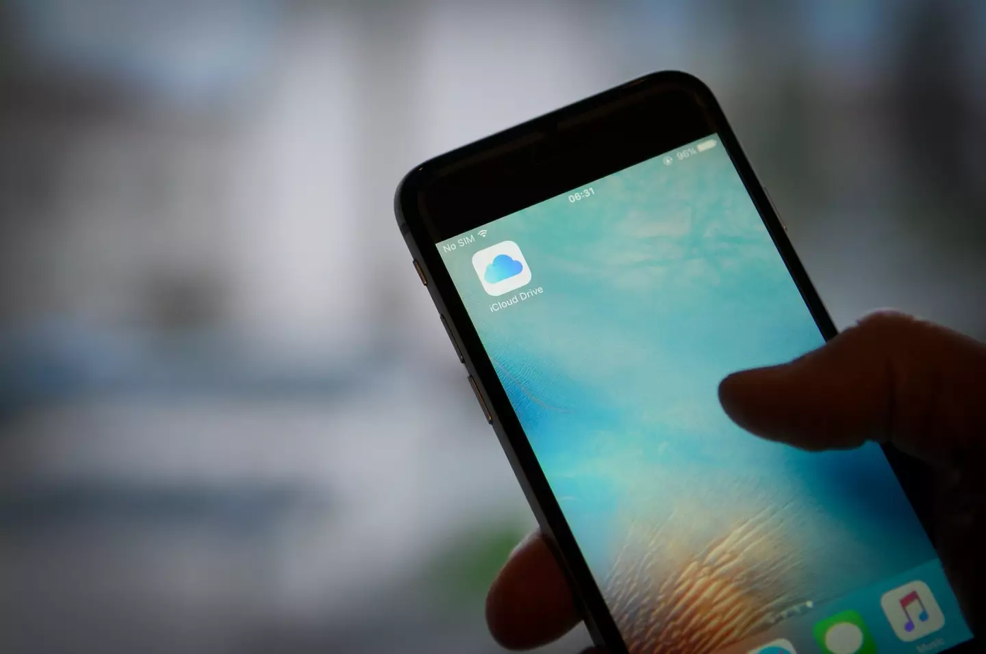 The lawsuit claims that Apple don't offer consumers a choice when it comes to storage (Jaap Arriens/NurPhoto via Getty Images)