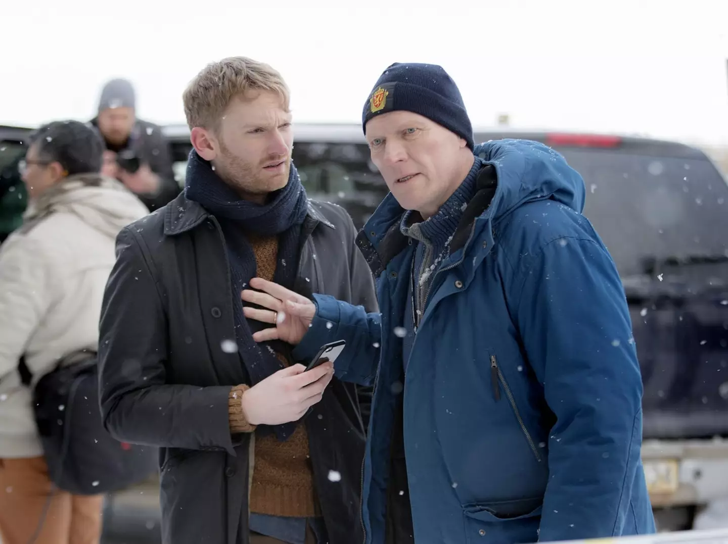 Sven Nordin as William Wisting (right). (BBC)