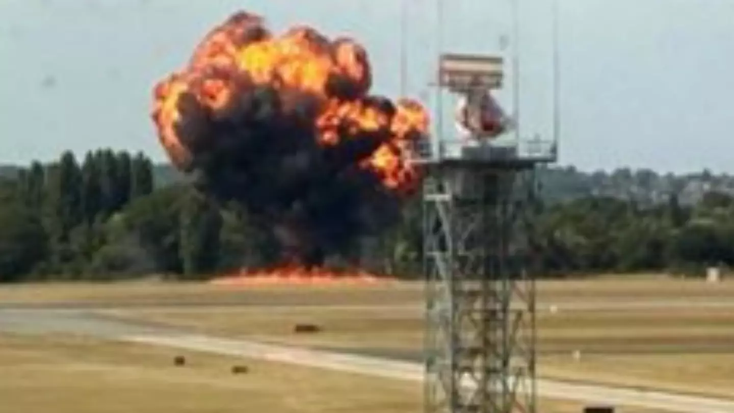 Four people dead after plane 'violently' smashed to the ground and erupted into fireball at UK airport