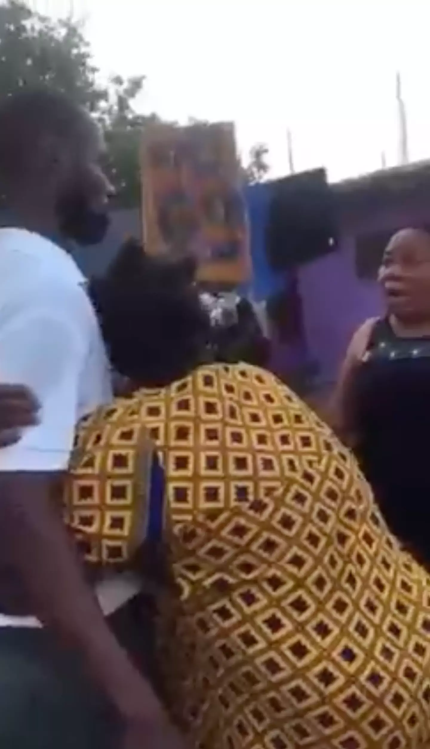 The passenger was obviously delighted to get her money back.