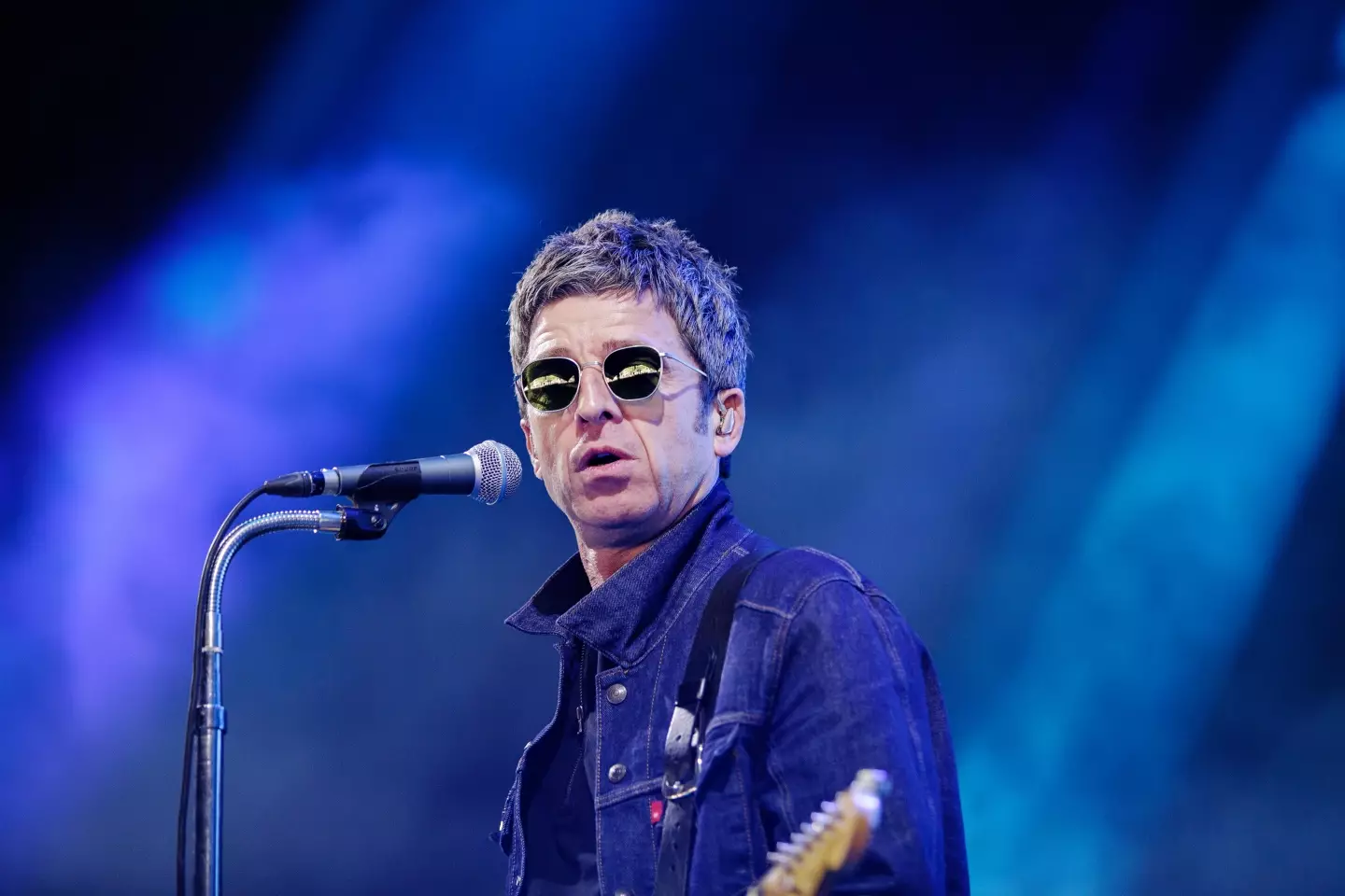 Noel Gallagher is being ordered to pay £1,000 for speeding despite never passing his driving test.