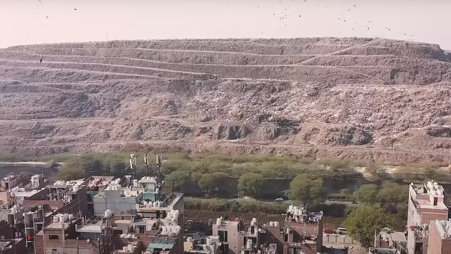 India’s ‘garbage mountain’ is 'slowly poisoning' people and its size is unbelievable