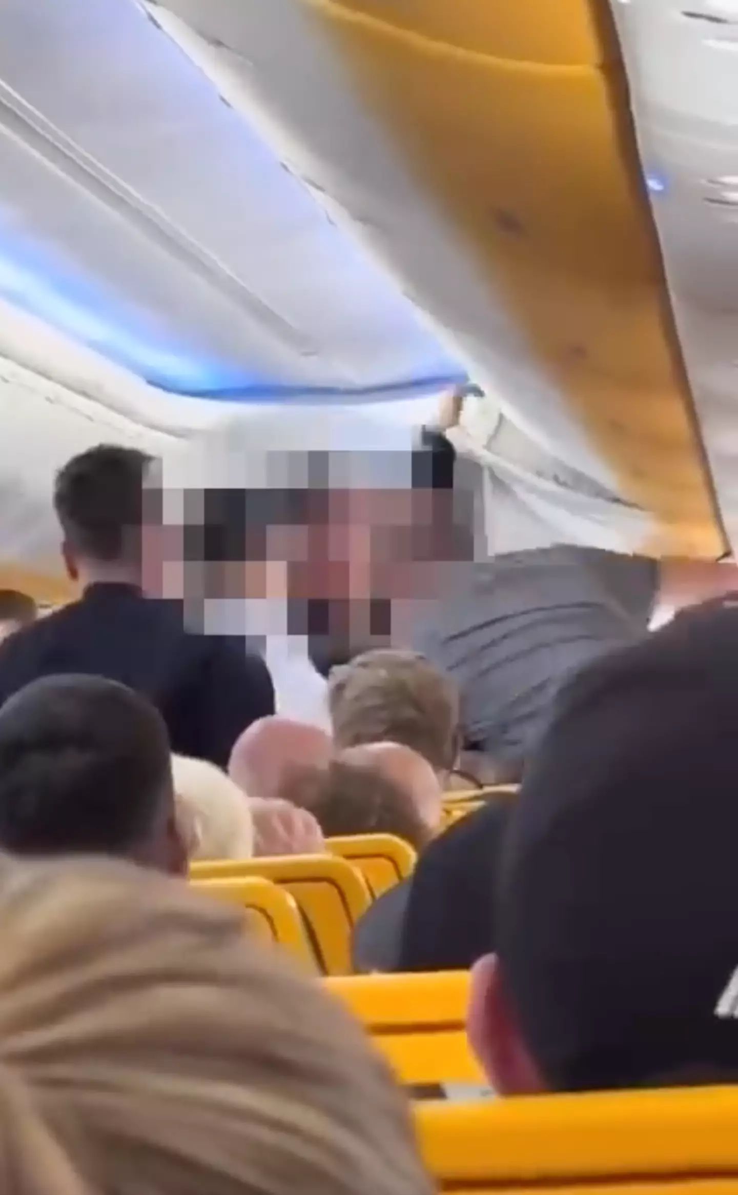 The major punch up was eventually controlled by staff and passengers onboard. (Canal 4 Tenerife)