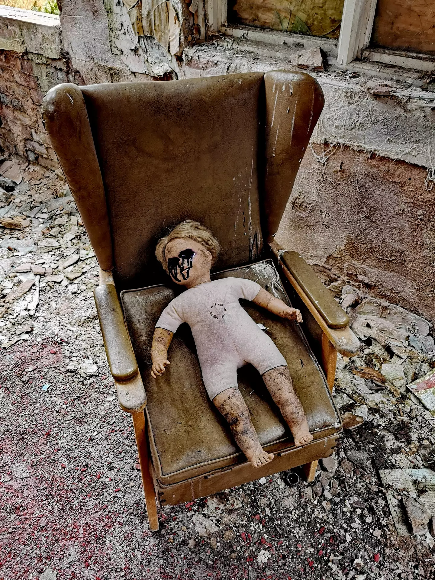 Kyle found a seriously creepy doll lurking in the abandoned hospital.